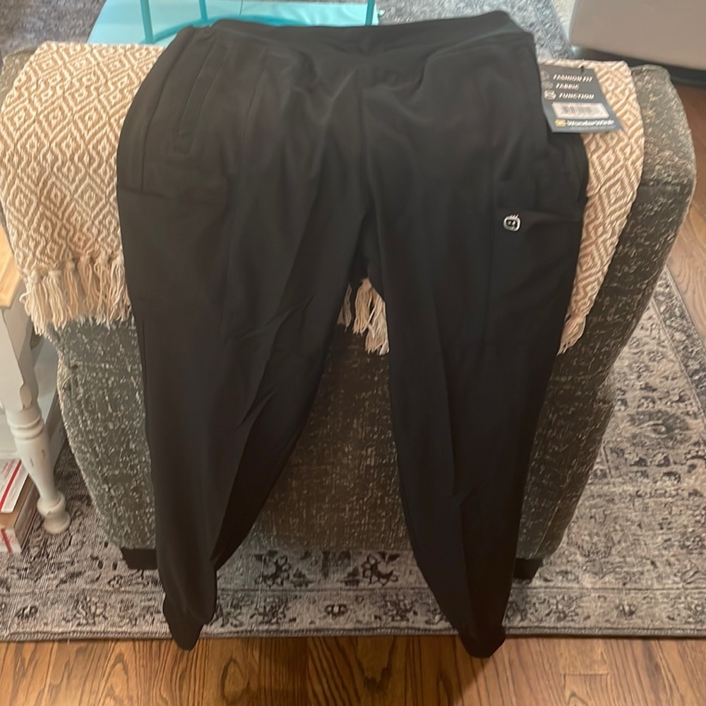 Black small tall scrub pants